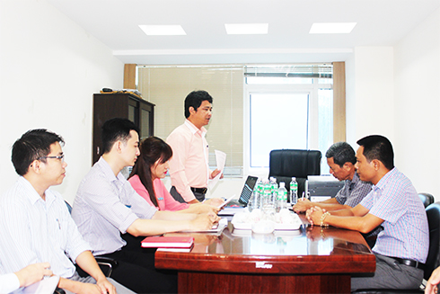 Tổ công tác liên ngành làm việc với Công ty Cổ phần Sông Đà Nha Trang về thu nợ bảo hiểm xã hội