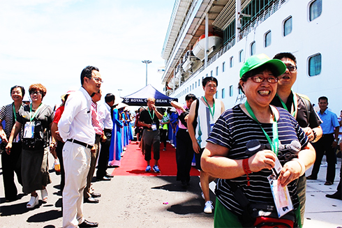 Nâng cao chất lượng đón khách du lịch tàu biển