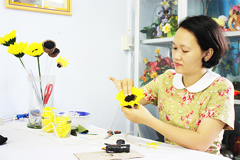 Đam mê với hoa giấy