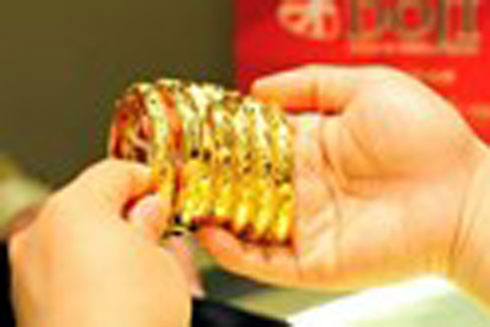 Giá vàng khởi sắc khi giới đầu tư gia tăng hoạt động mua vào