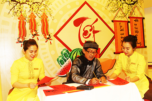 Thổi vào một chút sắc xưa...