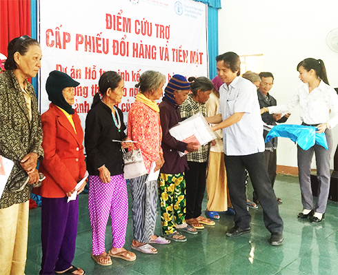 Trao 4.970 suất hỗ trợ sinh kế cho người dân
