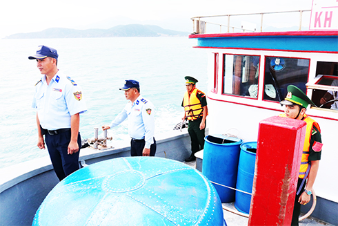 Nâng cao hiệu quả phối hợp trong bảo vệ chủ quyền an ninh biển, đảo