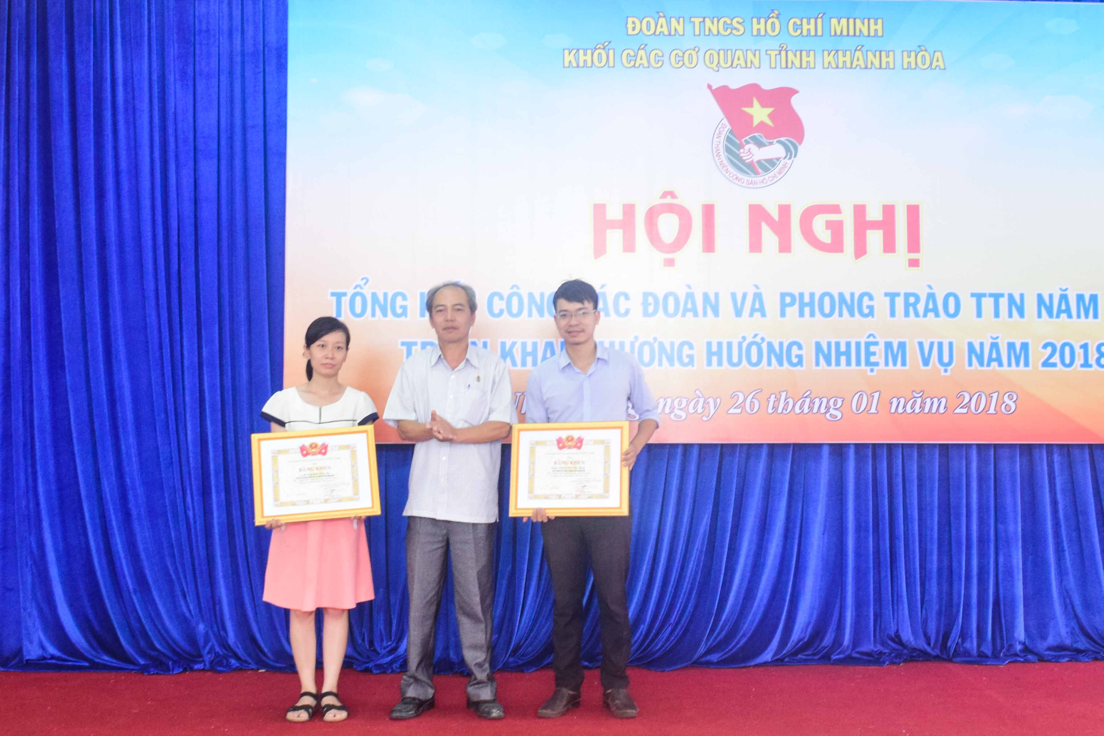 Đoàn Khối các cơ quan tỉnh: 1 tập thể, 1 cá nhân được Trung ương Đoàn khen thưởng