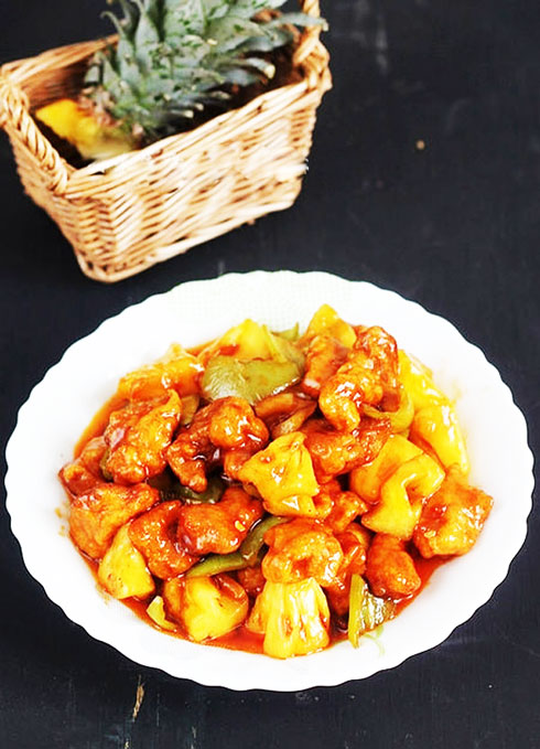 Thịt rán xốt dứa chua ngọt