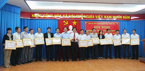 Phấn đấu thành lập 3-5 tổ chức Đảng tại khu, cụm công nghiệp