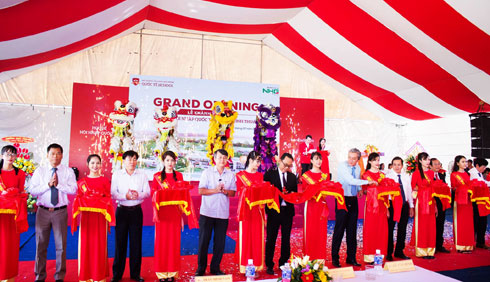 Lễ khánh thành Trường iSchool Ninh Thuận. Năm 2018 hứa hẹn  nhiều ngôi trường iSchool khác sẽ tiếp tục được khánh thành tại nhiều tỉnh.