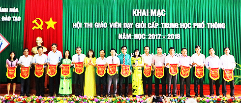 244 giáo viên thi dạy giỏi cấp Trung học phổ thông