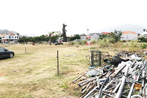 Lô đất ở Khu tái định cư xã Vạn Lương đang được chào bán với giá 9 tỷ đồng.