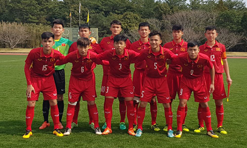 Đội hình của U16 Việt Nam trong trận chung kết có nhiều sự thay đổi so với trận thắng Thái Lan. Ảnh: VFF.