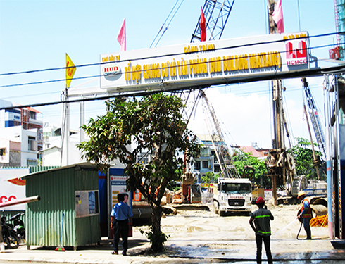 Thi công gây ô nhiễm đường phố