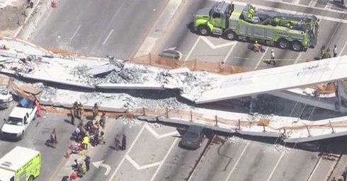 Sập cầu đi bộ ở Trường ĐH quốc tế Florida, nhiều người thương vong