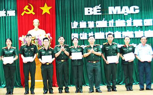 Bế mạc lớp đào tạo chuẩn kỹ năng sử dụng công nghệ thông tin