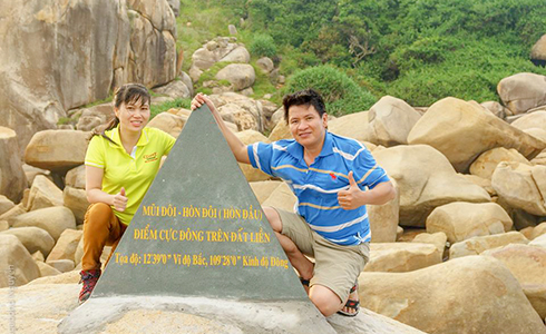 Cần xây dựng lại bia giới thiệu địa danh Mũi Đôi - Hòn Đầu