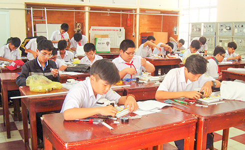 Dạy nghề phổ thông: Cần đổi mới để thu hút học sinh