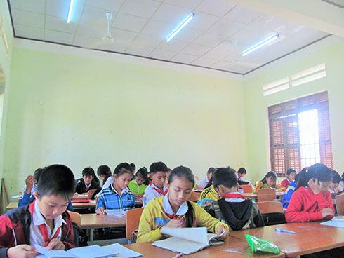 Trần, quạt của Trường THCS Nguyễn Thái Bình đã được thay mới. 