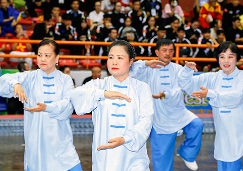 Hanoi team performing morning exercise