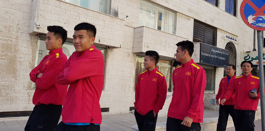 Qua buổi tập đầu tiên tại Jordan, tuyển Việt Nam đã sẵn sàng