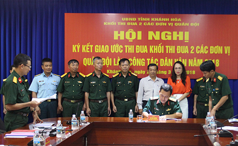 Ký kết thi đua làm công tác dân vận năm 2018