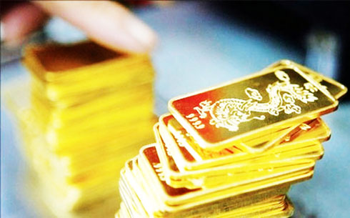 Đồng loạt bán tháo, vàng lao dốc