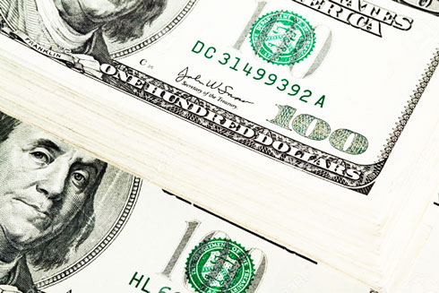 Bất ngờ ập tới, USD tăng vọt