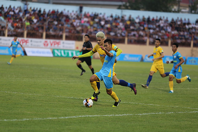 Hải Phòng - Sanna Khánh Hòa - Biển Việt Nam: Đội khách nối tiếp mạch vui?