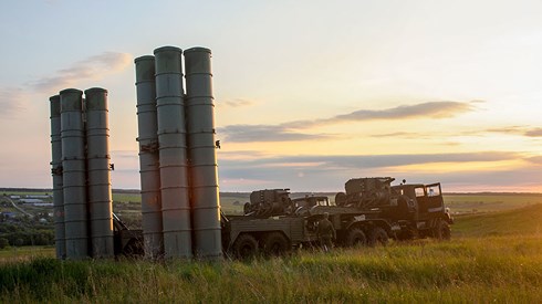 Nga sẽ cung cấp S-300 cho Syria đối phó với tên lửa Mỹ-Anh-Pháp