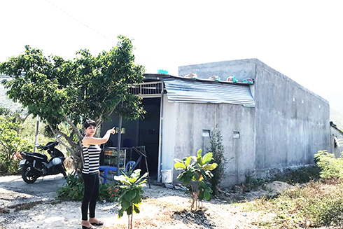 Hiện nay, căn nhà bà Đặng Thị Thu đã được sửa chữa lại nên không thể xác định được mức độ thiệt hại do bão.     