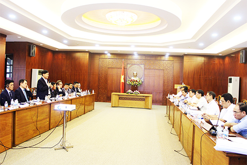 Nghe phương án đầu tư vào Đặc khu kinh tế Bắc Vân Phong