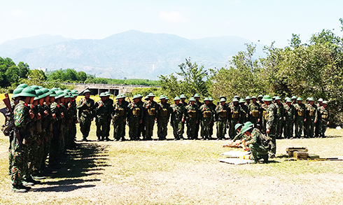 Chiến sĩ mới trên thao trường