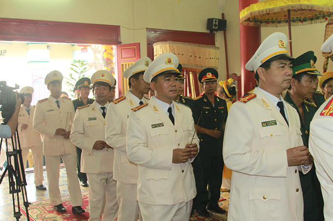 Delegation of Khanh Hoa’s armed forces