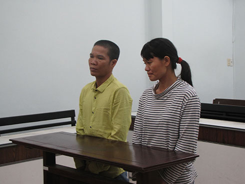 Bán ma túy, 2 vợ chồng cùng vào tù