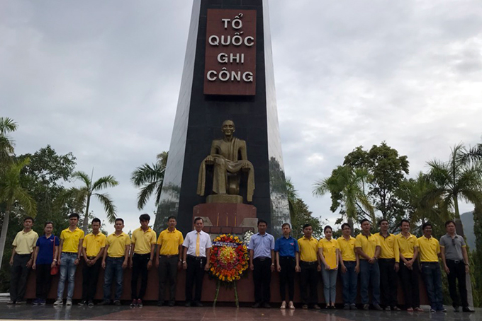 Ra quân thực hiện Đề án Cổng thông tin điện tử tra cứu mộ liệt sĩ