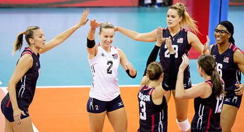 Đội bóng chuyền Mỹ đến Việt Nam du đấu