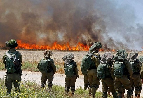 Đụng độ nghiêm trọng đã xảy ra giữa người Palestine và lực lượng an ninh Israel. Ảnh: AFP/Getty.