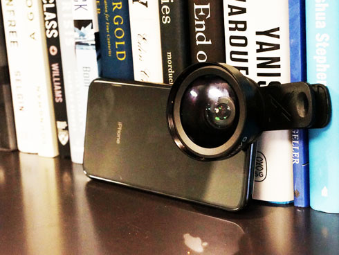 10 phụ kiện kỳ lạ nhưng hữu ích cho iPhone