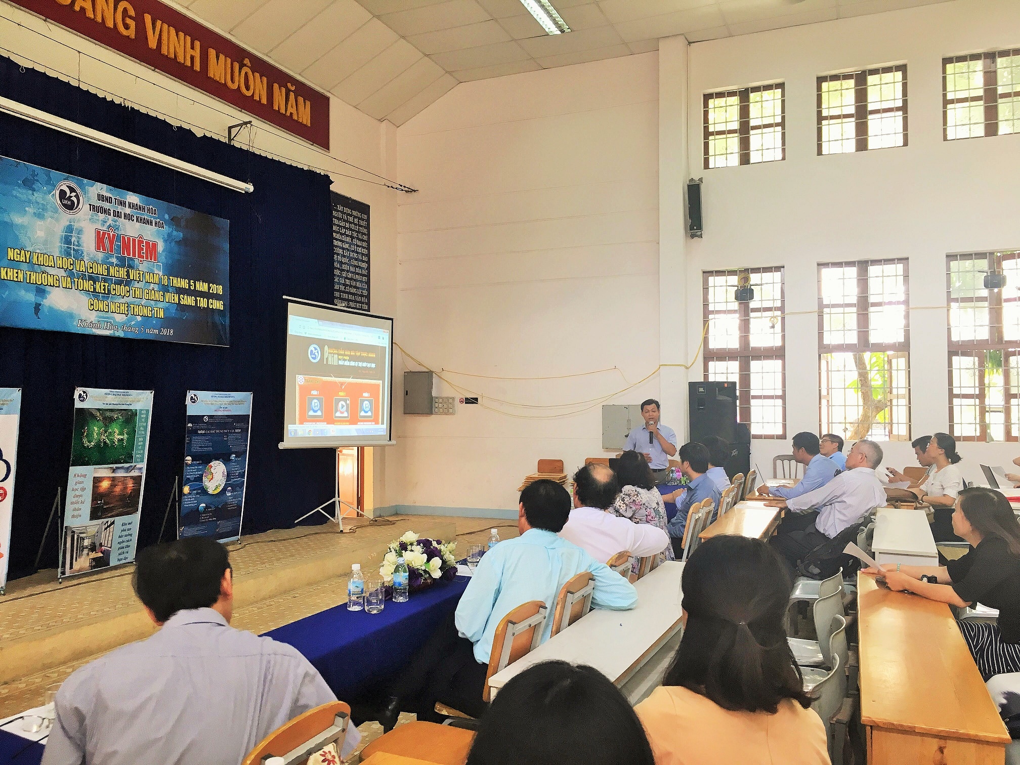 Trường Đại học Khánh Hòa kỷ niệm ngày Khoa học và Công nghệ Việt Nam