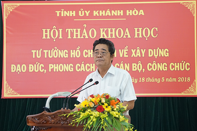 Xây dựng đạo đức, phong cách theo tư tưởng Hồ Chí Minh
