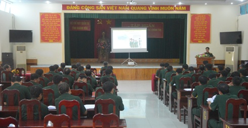 Tập huấn công tác đảng, công tác chính trị