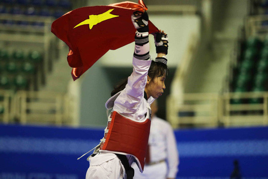 Thắng Thái Lan, Kim Tuyền giành HCV đối kháng châu Á cho taekwondo Việt Nam - Ảnh 2.