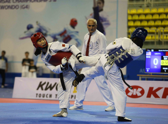 Thắng Thái Lan, Kim Tuyền giành HCV đối kháng châu Á cho taekwondo Việt Nam