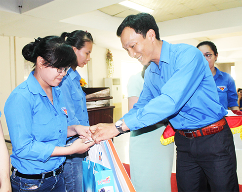 Thành lập mới 6 chi đoàn doanh nghiệp