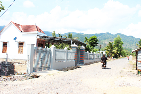 Nâng cao đời sống đồng bào dân tộc thiểu số