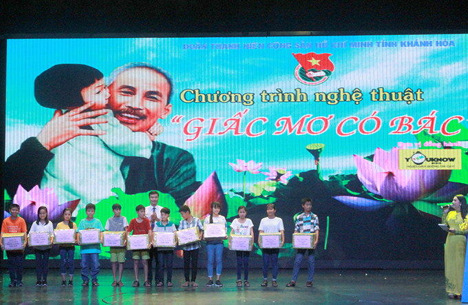 Chương trình nghệ thuật &quot;Giấc mơ có Bác&quot;