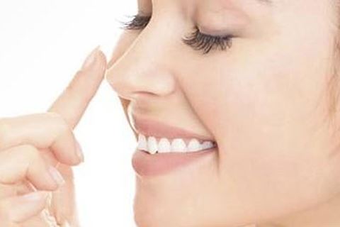 Giải pháp khắc phục triệu chứng khô mũi vào mùa hè