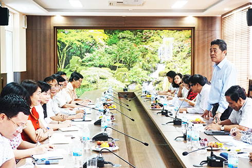 Làm việc với Đảng ủy Trường Chính trị tỉnh