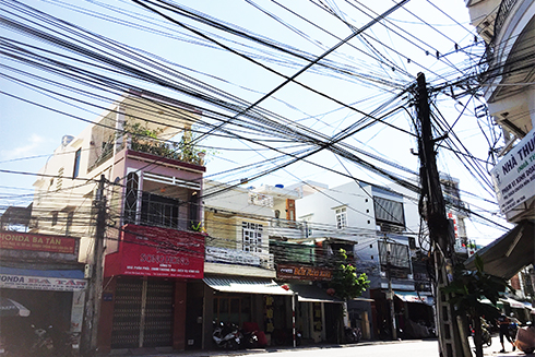 Từng bước hạ ngầm lưới điện, cáp viễn thông