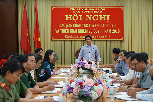 Quan tâm công tác nắm bắt tình hình tư tưởng, dư luận xã hội