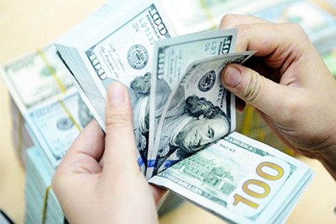 Ngân hàng tiếp tục tăng giá USD