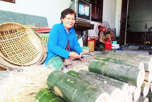 Một gia đình gắn bó với nghề truyền thống